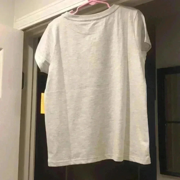 Rumi + Ryder The everyday graphic tee size medium (8-10). Light grey. - Picture 3 of 7